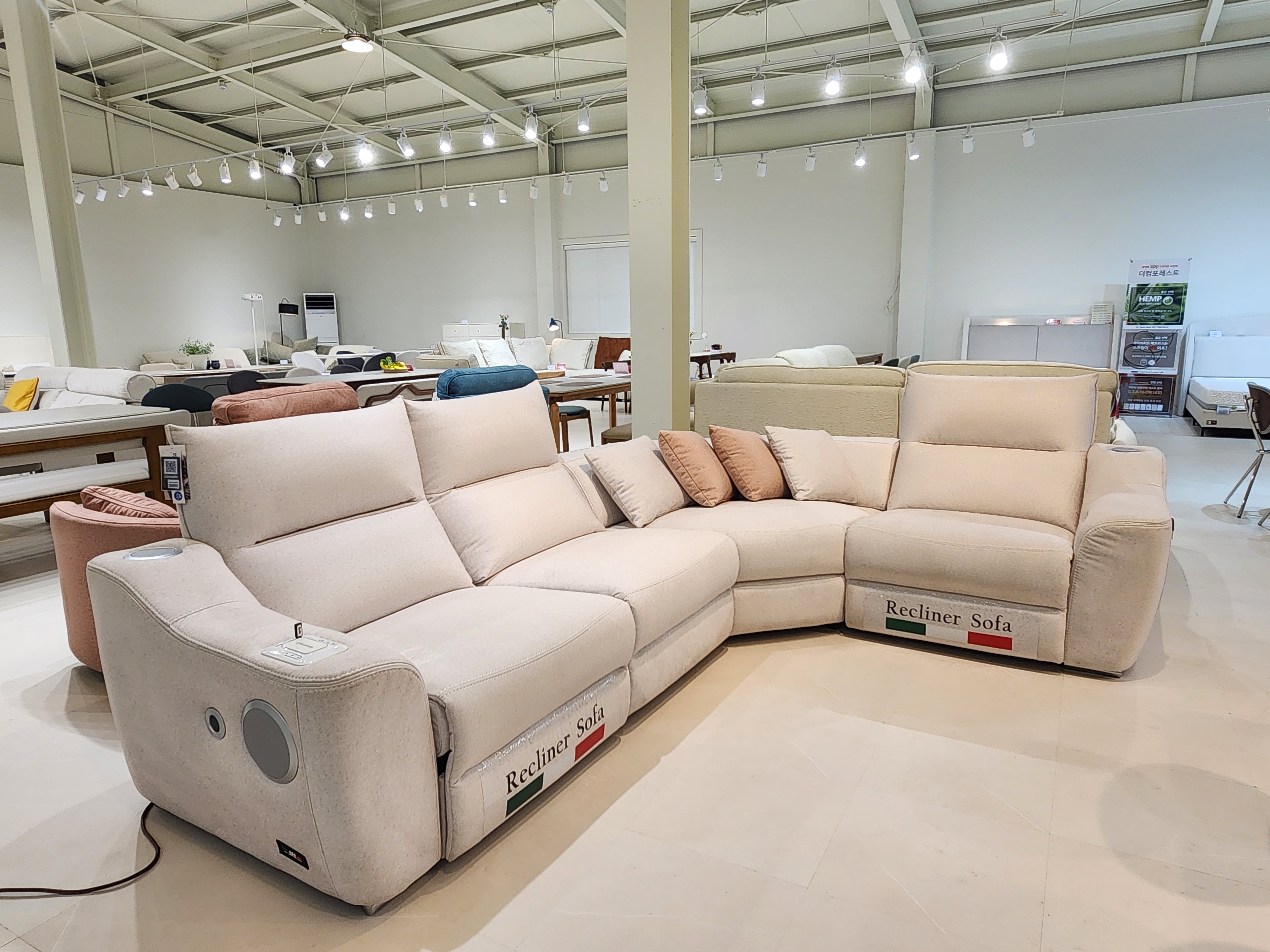 Item Image 1